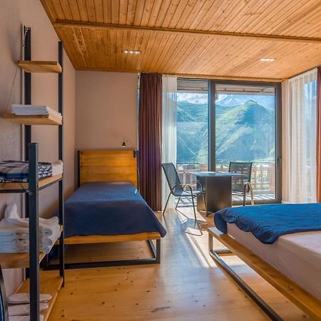 Vache Hotel Kazbegi Exteriör bild